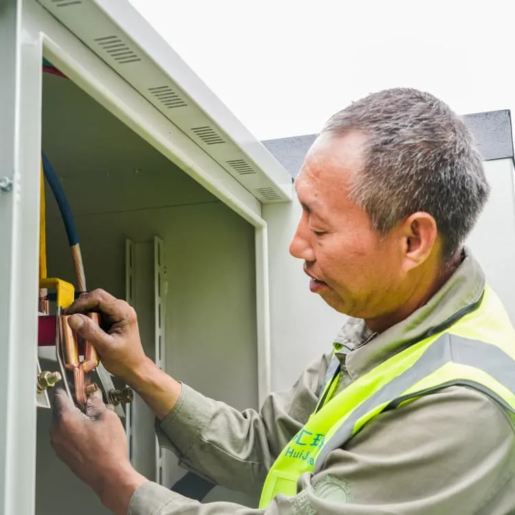 Energy storage container base station solar panels
