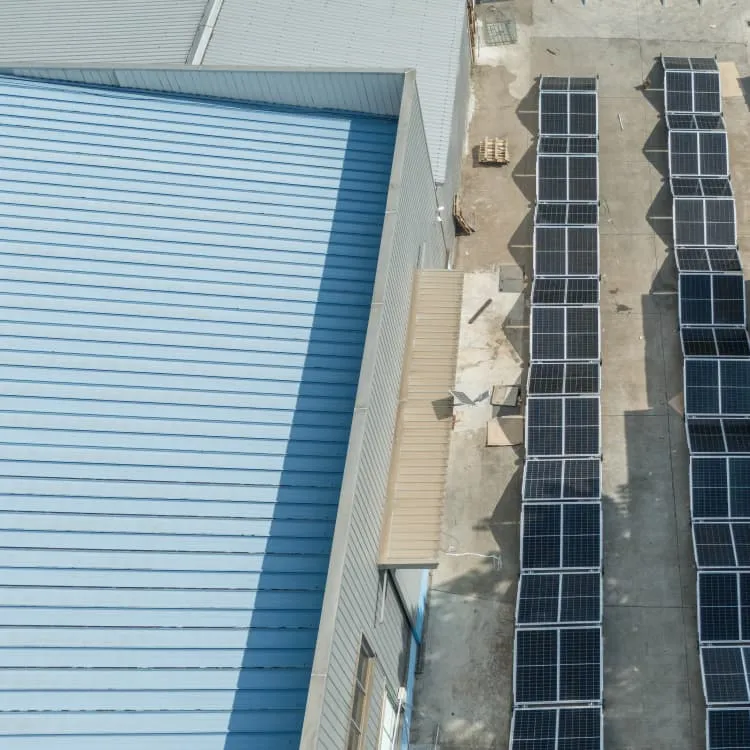 Energy storage solar panels connected to the grid